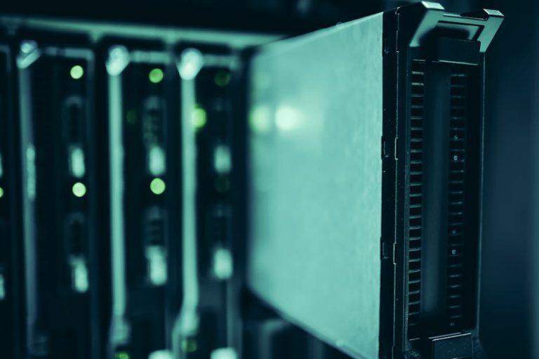 Reverse Proxy : Nginx vs Apache, Comparaison 2026