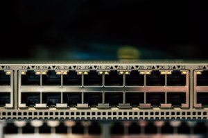 Lire la suite à propos de l’article Script Python réseau : comment automatiser vos switchs Cisco